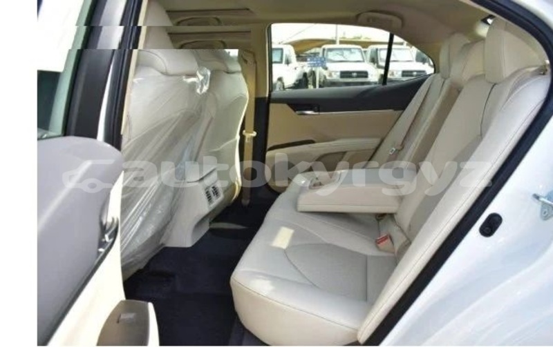 Big with watermark toyota camry bishkek bishkek 5679
