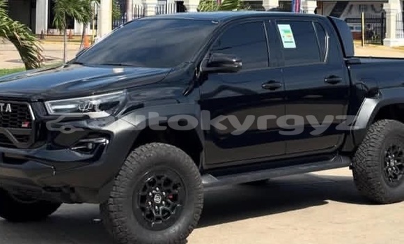 Buy Used Toyota Hilux White Car in Bishkek in Bishkek Buy Used Toyota Hilux White Car in Bishkek in Bishkek
