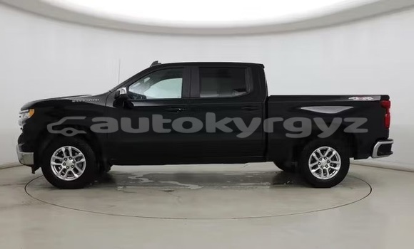 Buy Used Chevrolet Silverado Black Car in Bishkek in Bishkek Buy Used Chevrolet Silverado Black Car in Bishkek in Bishkek