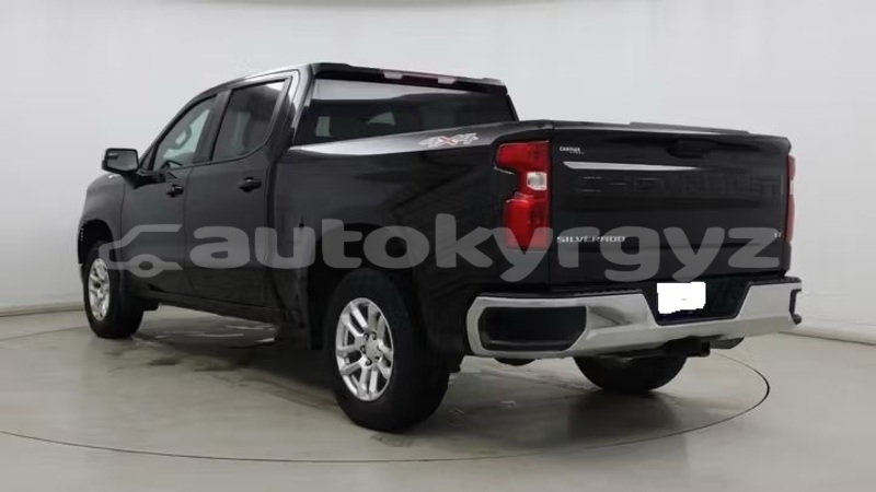 Big with watermark chevrolet silverado bishkek bishkek 5698