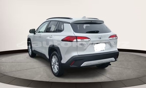 Buy Used Toyota Corolla Cross White Car in Bishkek in Bishkek Buy Used Toyota Corolla Cross White Car in Bishkek in Bishkek