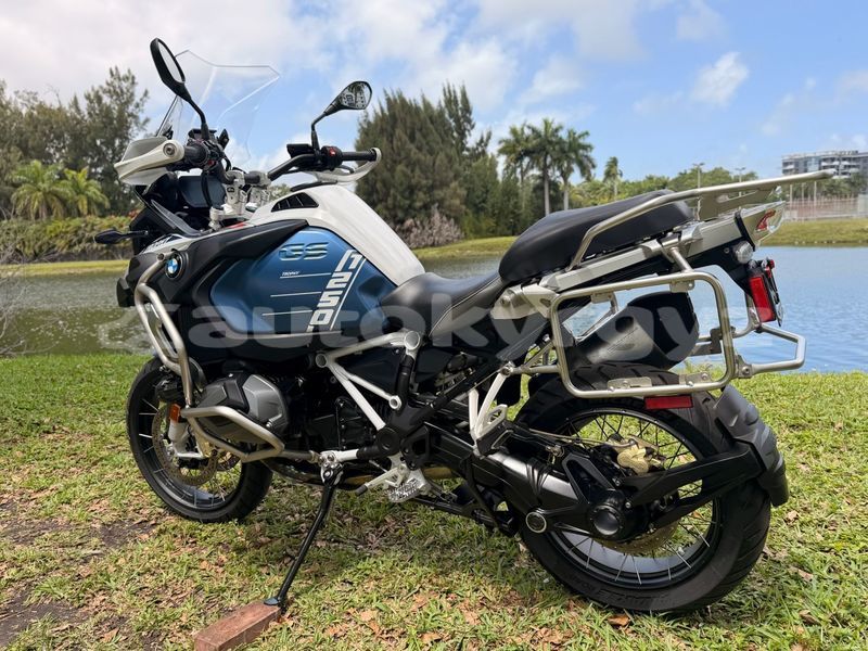 Big with watermark bmw gs issyk kul ak bulok 5704