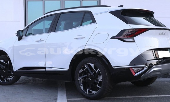 Buy Used Kia Sportage White Car in Bishkek in Bishkek Buy Used Kia Sportage White Car in Bishkek in Bishkek