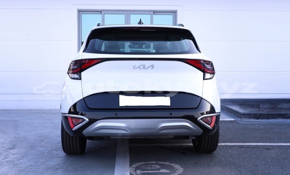 Buy Used Kia Sportage White Car in Bishkek in Bishkek Buy Used Kia Sportage White Car in Bishkek in Bishkek