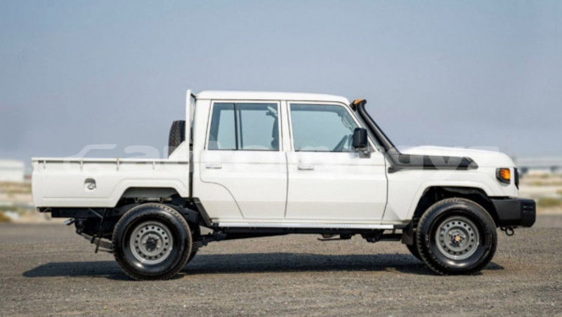 Big with watermark toyota land cruiser bishkek bishkek 5712