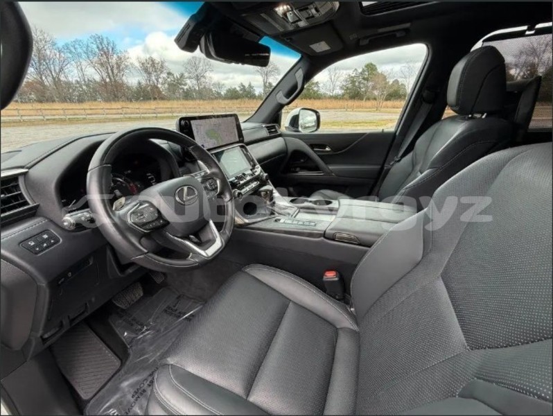 Big with watermark lexus lx chui ak suu 5724