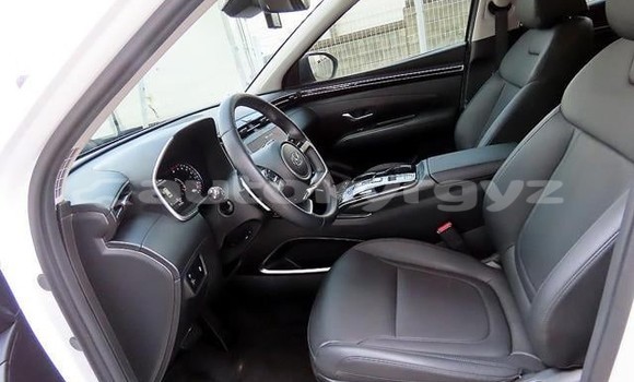 Buy Used Hyundai Tucson White Car in Bishkek in Bishkek Buy Used Hyundai Tucson White Car in Bishkek in Bishkek