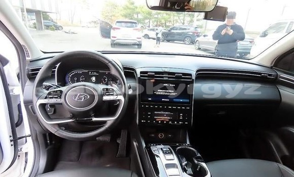 Buy Used Hyundai Tucson White Car in Bishkek in Bishkek Buy Used Hyundai Tucson White Car in Bishkek in Bishkek