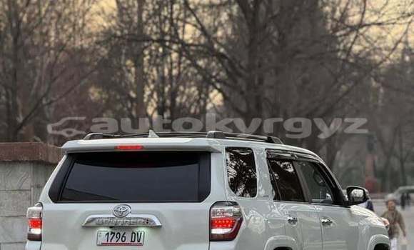 Buy Used Toyota 4Runner White Car in Bishkek in Bishkek Buy Used Toyota 4Runner White Car in Bishkek in Bishkek