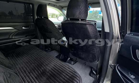 Buy Used Toyota Highlander Other Car in Bishkek in Bishkek Buy Used Toyota Highlander Other Car in Bishkek in Bishkek