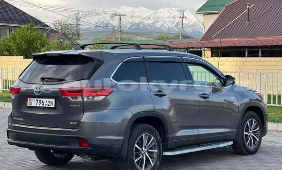 Buy Used Toyota Highlander Other Car in Bishkek in Bishkek Buy Used Toyota Highlander Other Car in Bishkek in Bishkek