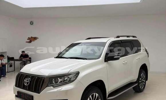 Buy Used Toyota Prado White Car in Bishkek in Bishkek Buy Used Toyota Prado White Car in Bishkek in Bishkek