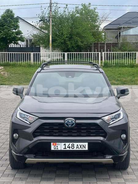 Big with watermark toyota rav4 bishkek bishkek 5743