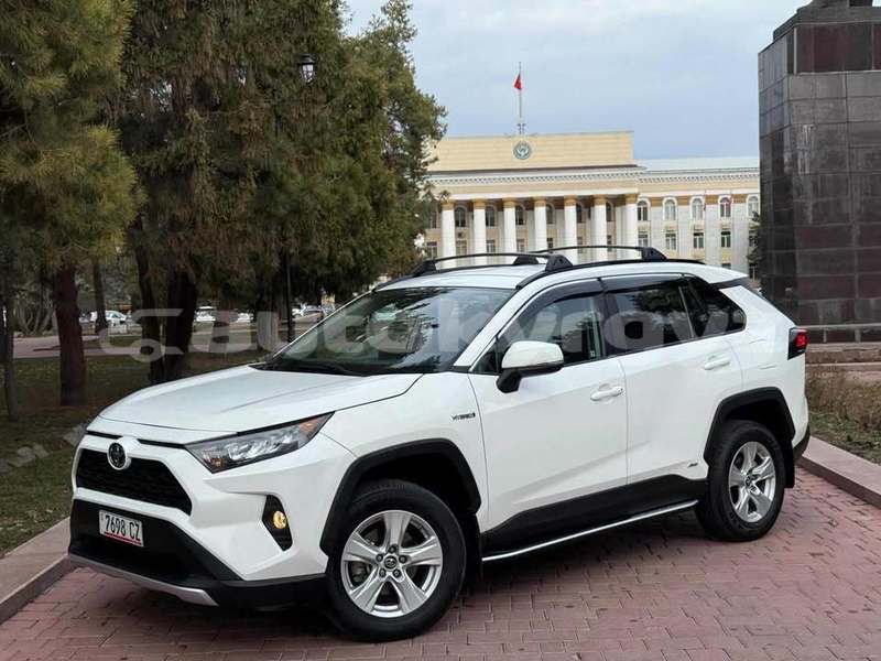 Big with watermark toyota rav4 bishkek bishkek 5747