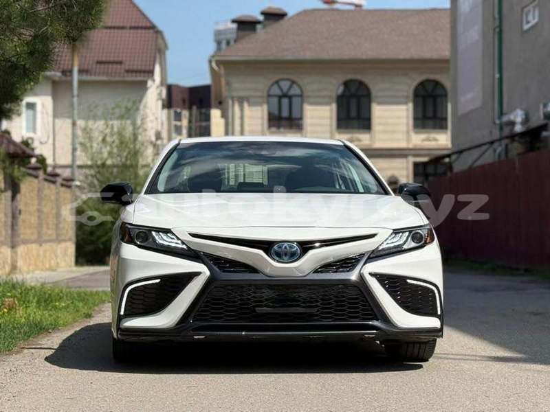 Big with watermark toyota camry bishkek bishkek 5752
