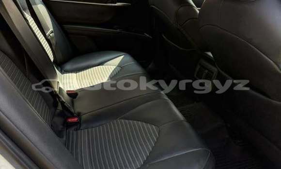 Buy Used Toyota Camry White Car in Bishkek in Bishkek Buy Used Toyota Camry White Car in Bishkek in Bishkek