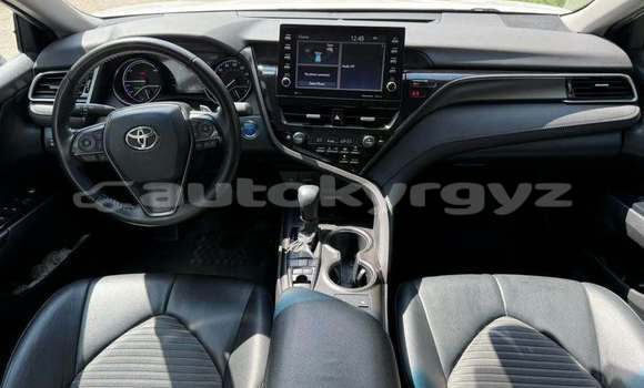 Buy Used Toyota Camry White Car in Bishkek in Bishkek Buy Used Toyota Camry White Car in Bishkek in Bishkek