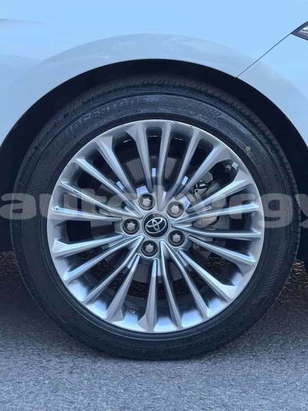 Big with watermark toyota avalon bishkek bishkek 5762