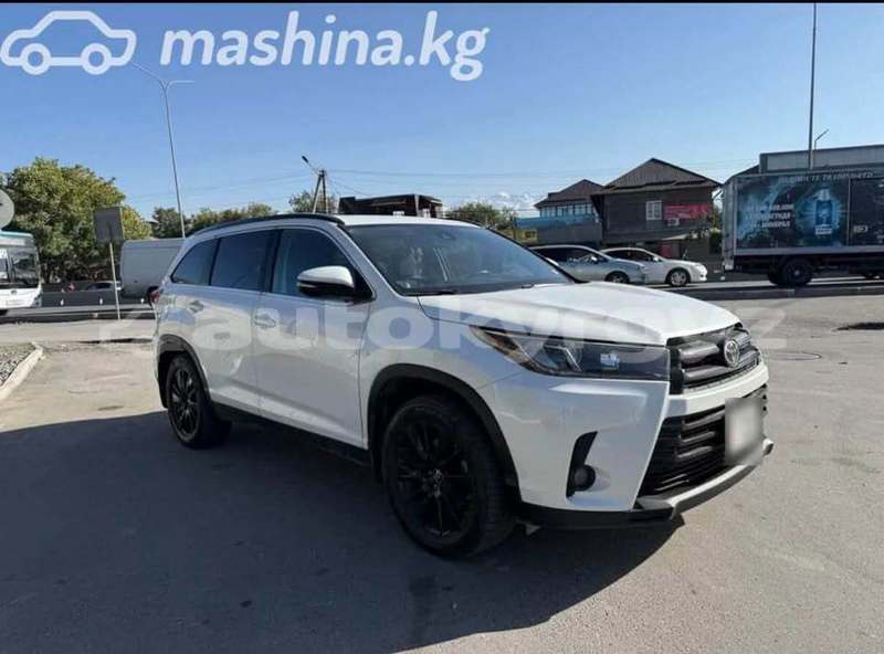 Big with watermark toyota highlander bishkek bishkek 5764