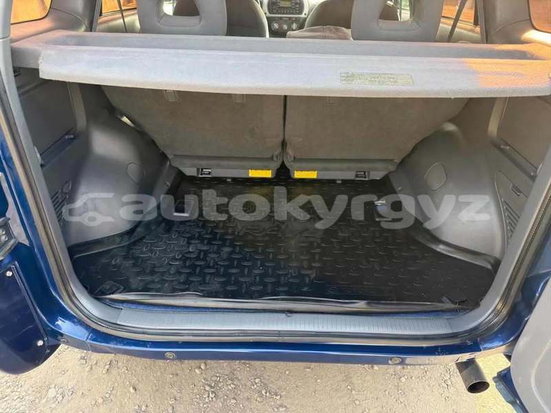 Big with watermark toyota rav4 bishkek bishkek 5767