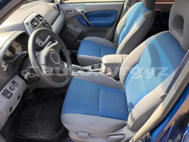 Big with watermark toyota rav4 bishkek bishkek 5767