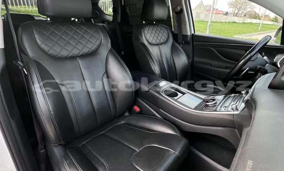 Buy Used Hyundai Santa Fe White Car in Bishkek in Bishkek Buy Used Hyundai Santa Fe White Car in Bishkek in Bishkek