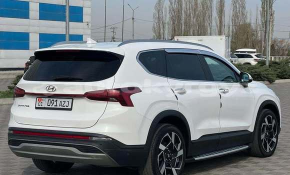 Buy Used Hyundai Santa Fe White Car in Bishkek in Bishkek Buy Used Hyundai Santa Fe White Car in Bishkek in Bishkek