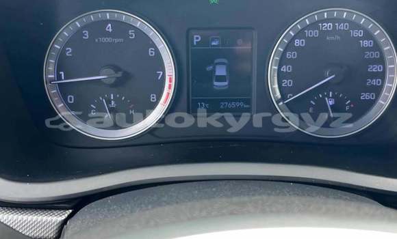 Buy Used Hyundai Sonata White Car in Bishkek in Bishkek