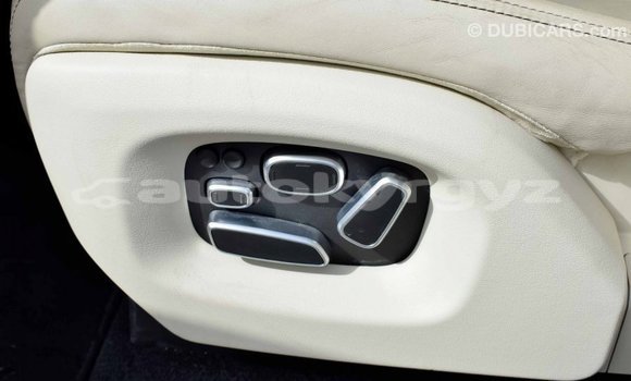 Buy Import Land Rover Range Rover White Car in Import - Dubai in Batken Buy Import Land Rover Range Rover White Car in Import - Dubai in Batken