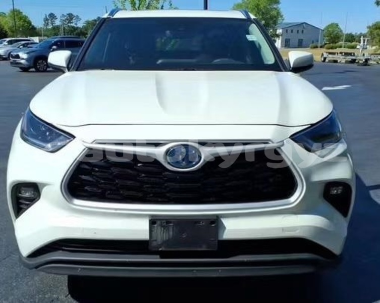 Big with watermark toyota highlander bishkek bishkek 5793