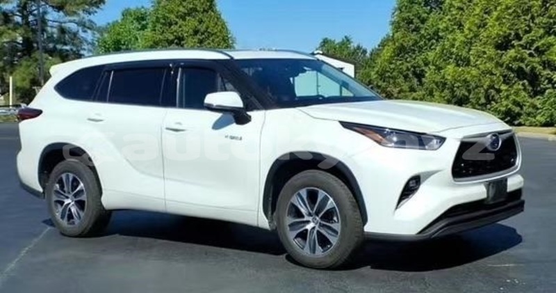 Big with watermark toyota highlander bishkek bishkek 5793