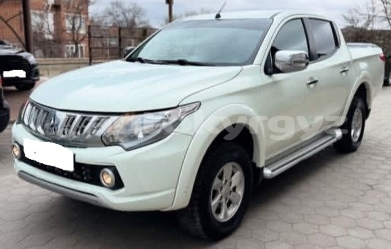 Big with watermark mitsubishi l200 bishkek bishkek 5804