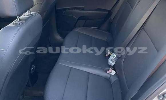 Buy Used Kia Stonic White Car in Bishkek in Bishkek Buy Used Kia Stonic White Car in Bishkek in Bishkek