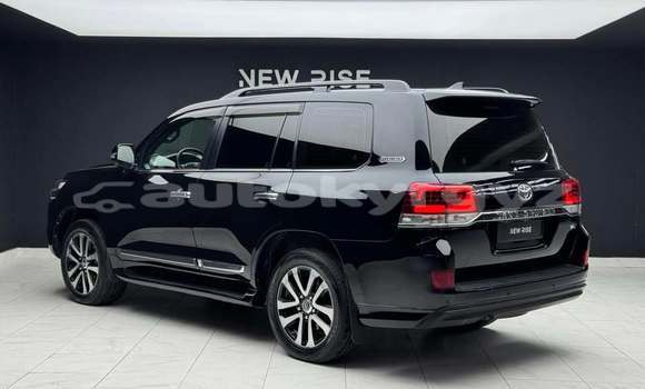 Buy Used Toyota Land Cruiser Black Car in Bishkek in Bishkek Buy Used Toyota Land Cruiser Black Car in Bishkek in Bishkek