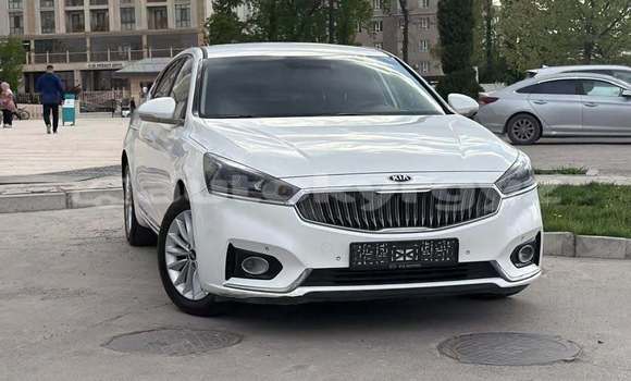 Buy Used Kia K7 White Car in Bishkek in Bishkek