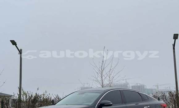 Buy Used Kia K5 White Car in Bishkek in Bishkek Buy Used Kia K5 White Car in Bishkek in Bishkek