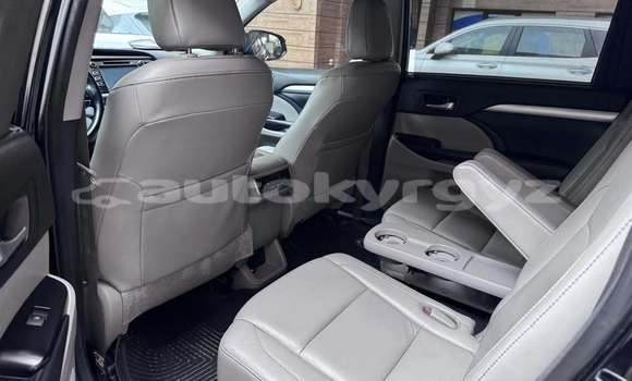 Buy Used Toyota Highlander Black Car in Bishkek in Bishkek Buy Used Toyota Highlander Black Car in Bishkek in Bishkek