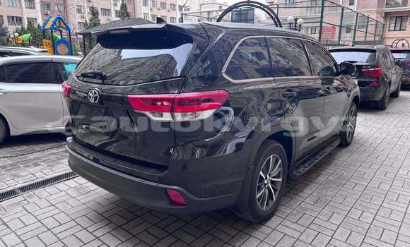 Buy Used Toyota Highlander Black Car in Bishkek in Bishkek Buy Used Toyota Highlander Black Car in Bishkek in Bishkek