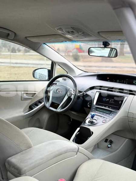 Big with watermark toyota prius bishkek bishkek 5839