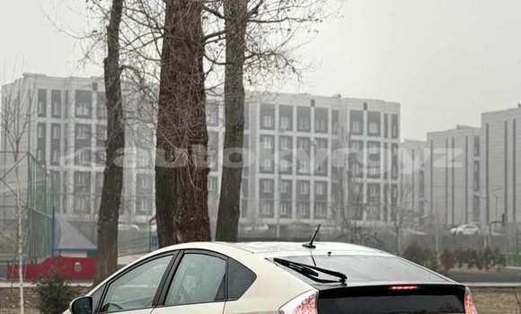 Buy Used Toyota Prius Other Car in Bishkek in Bishkek Buy Used Toyota Prius Other Car in Bishkek in Bishkek