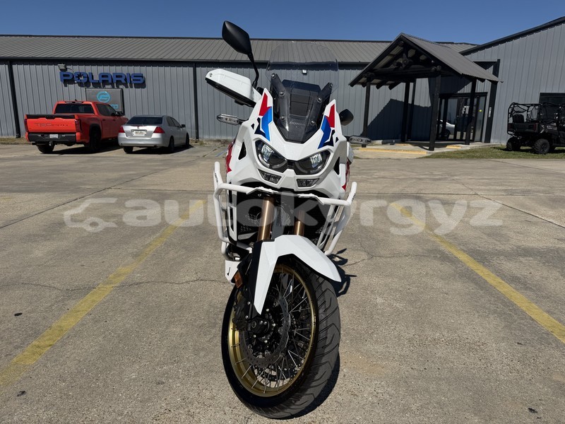 Big with watermark honda c talas chat bazar 5849