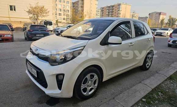 Buy Used Kia Morning White Car in Bishkek in Bishkek Buy Used Kia Morning White Car in Bishkek in Bishkek