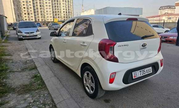 Buy Used Kia Morning White Car in Bishkek in Bishkek Buy Used Kia Morning White Car in Bishkek in Bishkek