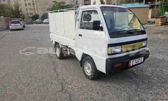 Buy Used Daewoo Lanos White Car in Bishkek in Bishkek