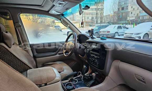 Buy Used Toyota Land Cruiser Black Car in Bishkek in Bishkek Buy Used Toyota Land Cruiser Black Car in Bishkek in Bishkek