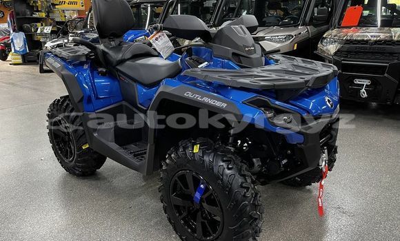 Buy New Yamaha TMAX Black Bike in Barskoon in Issyk-Kul Buy New Yamaha TMAX Black Bike in Barskoon in Issyk-Kul