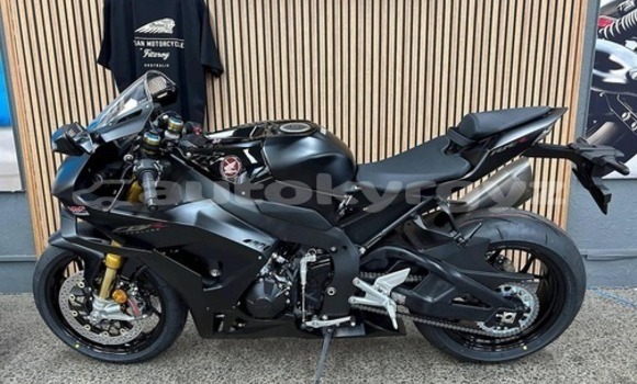 Buy New Yamaha TMAX Black Bike in Barskoon in Issyk-Kul Buy New Yamaha TMAX Black Bike in Barskoon in Issyk-Kul