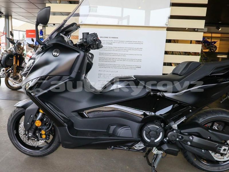 Big with watermark yamaha tmax issyk kul barskoon 5891