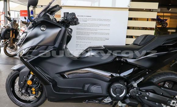Buy New Yamaha TMAX Black Bike in Barskoon in Issyk-Kul Buy New Yamaha TMAX Black Bike in Barskoon in Issyk-Kul
