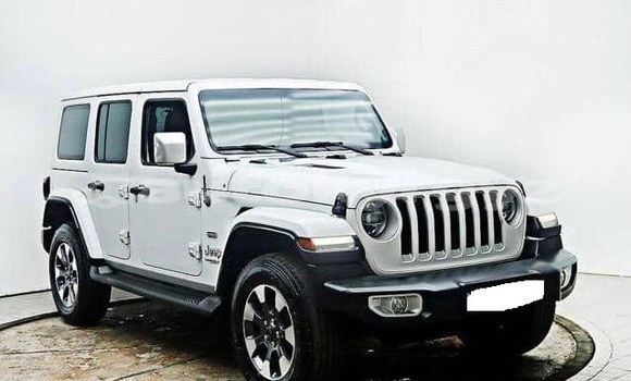 Buy Used Jeep Wrangler White Car in Bishkek in Bishkek
